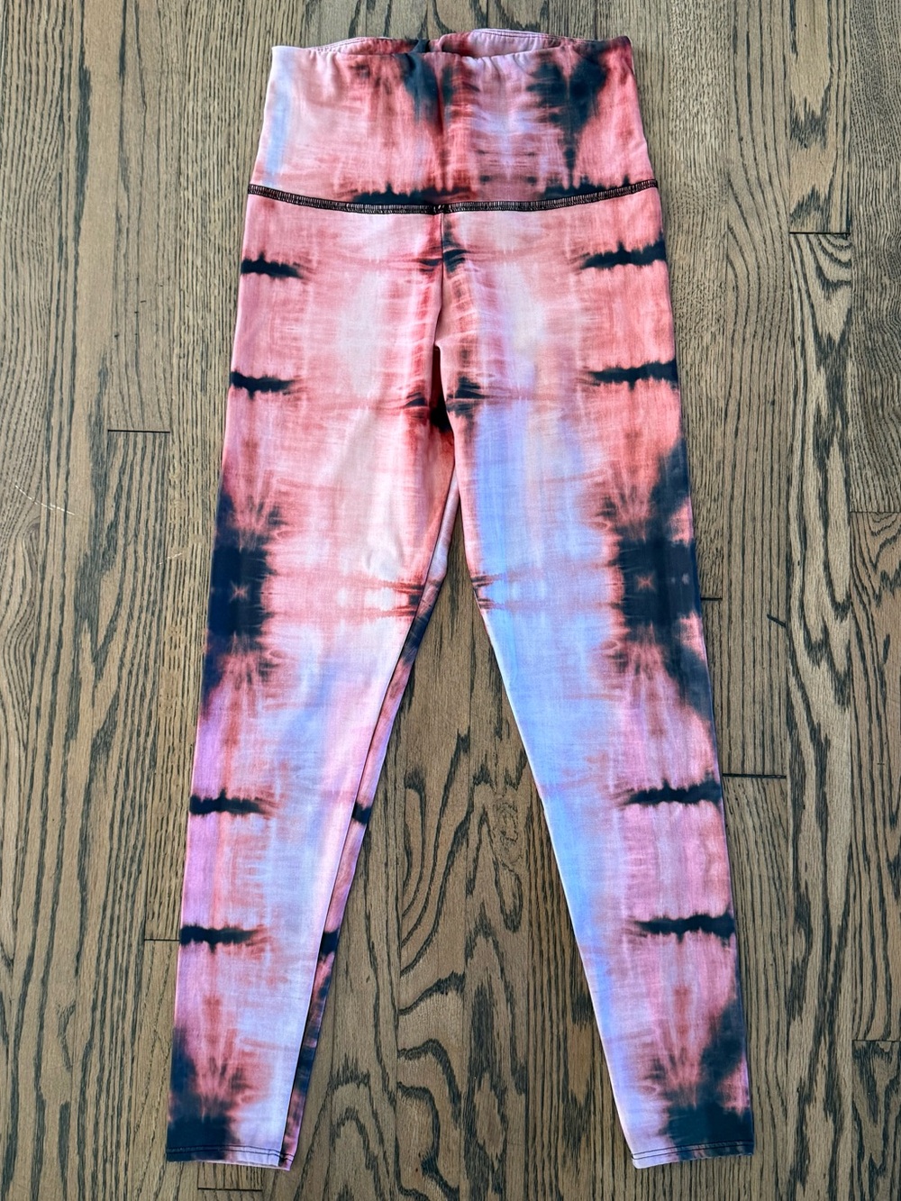 Onzie Dream Tie-Dye Graphic High Rise Leggings Pink Sz M
